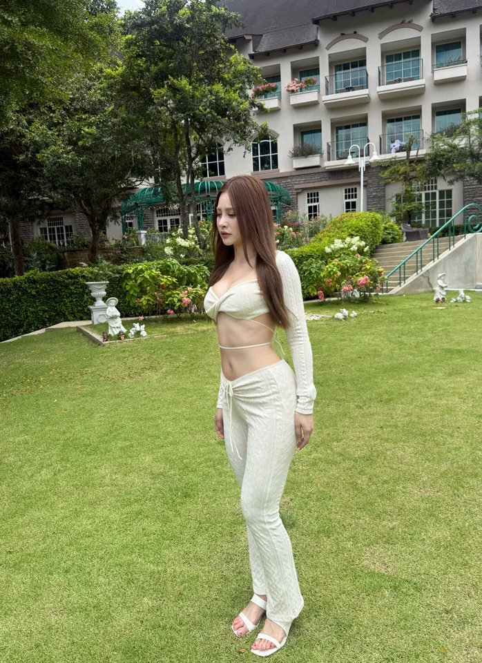 Krittika Kunchaiya สาวข้างสนามฟุตบอล