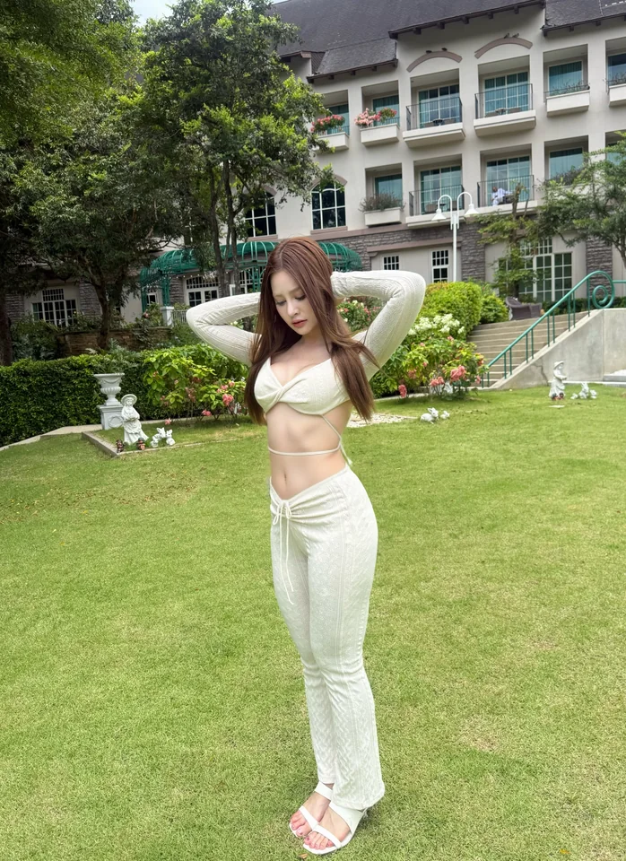 Krittika Kunchaiya สาวข้างสนาม